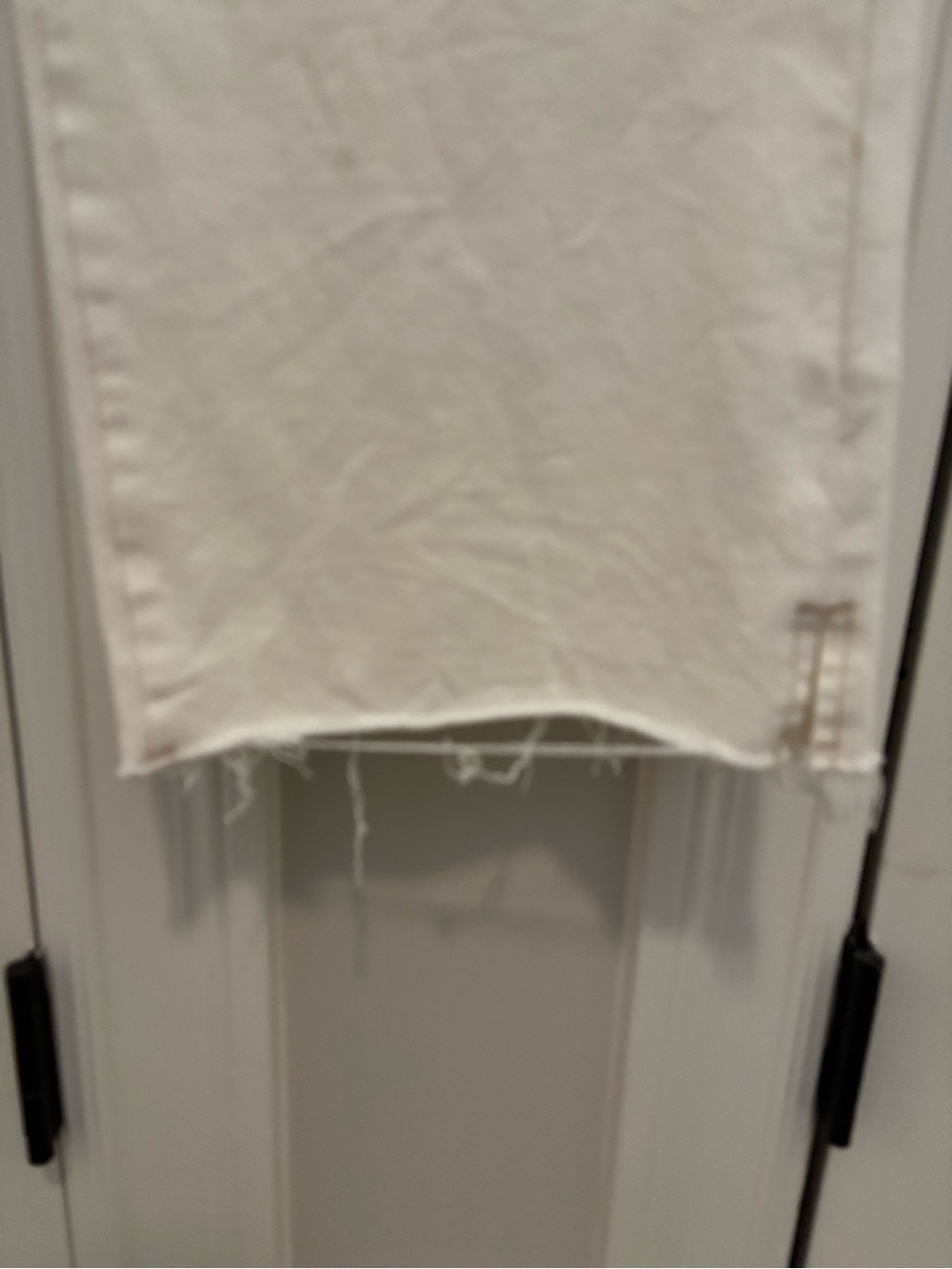 Risen- Women's High-Rise Straight Jeans in Cream 15/32 - Picture 3 of 4